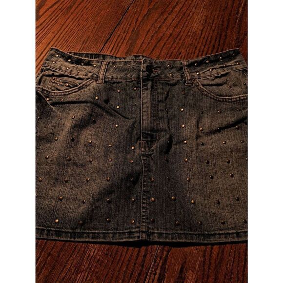 NEESO Premium Denim Mini Skirt Sz 11 Juniors Blue Studded Distressed Waist - Picture 2 of 3